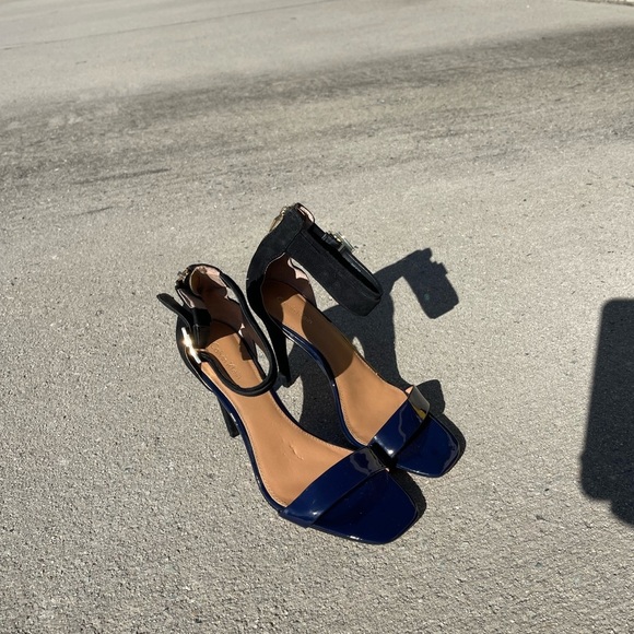 Sexy Calvin Klein Sandal Pump size 8​ - Picture 5 of 7